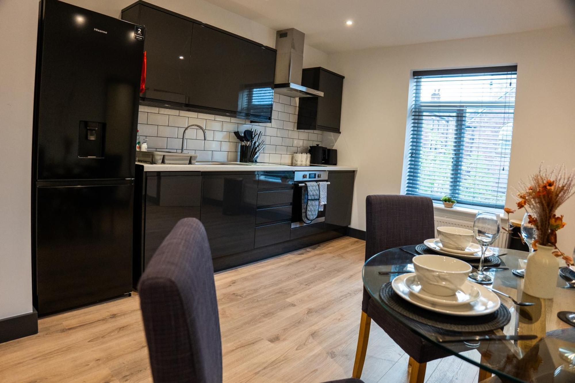 High End Apartment - Perfect For Contractors & Builders - Free Parking Ілкстон Екстер'єр фото