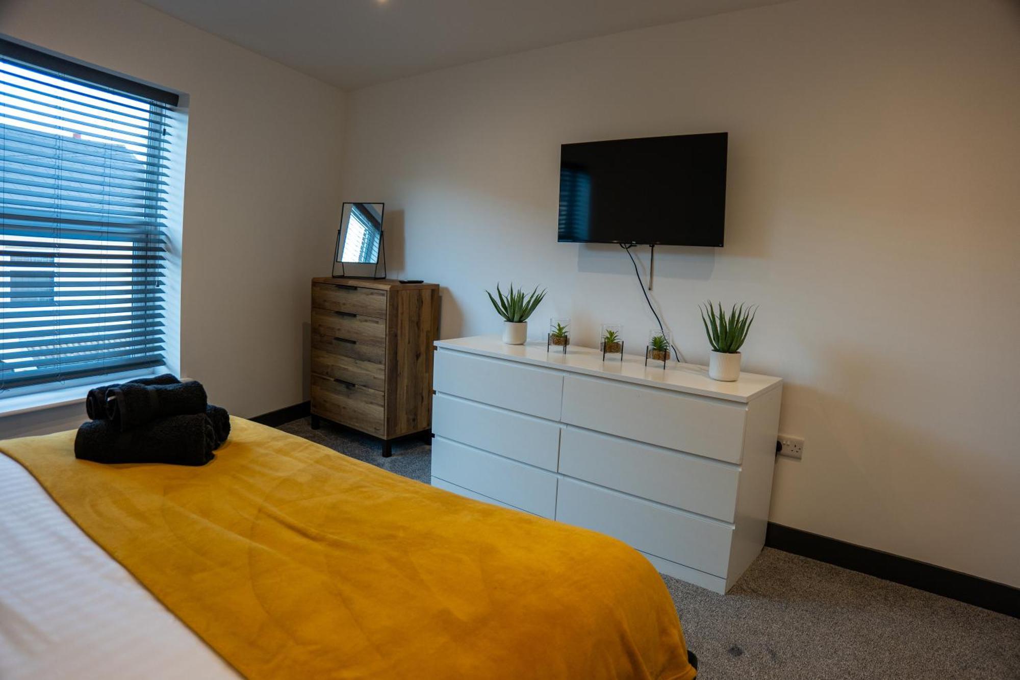 High End Apartment - Perfect For Contractors & Builders - Free Parking Ілкстон Екстер'єр фото